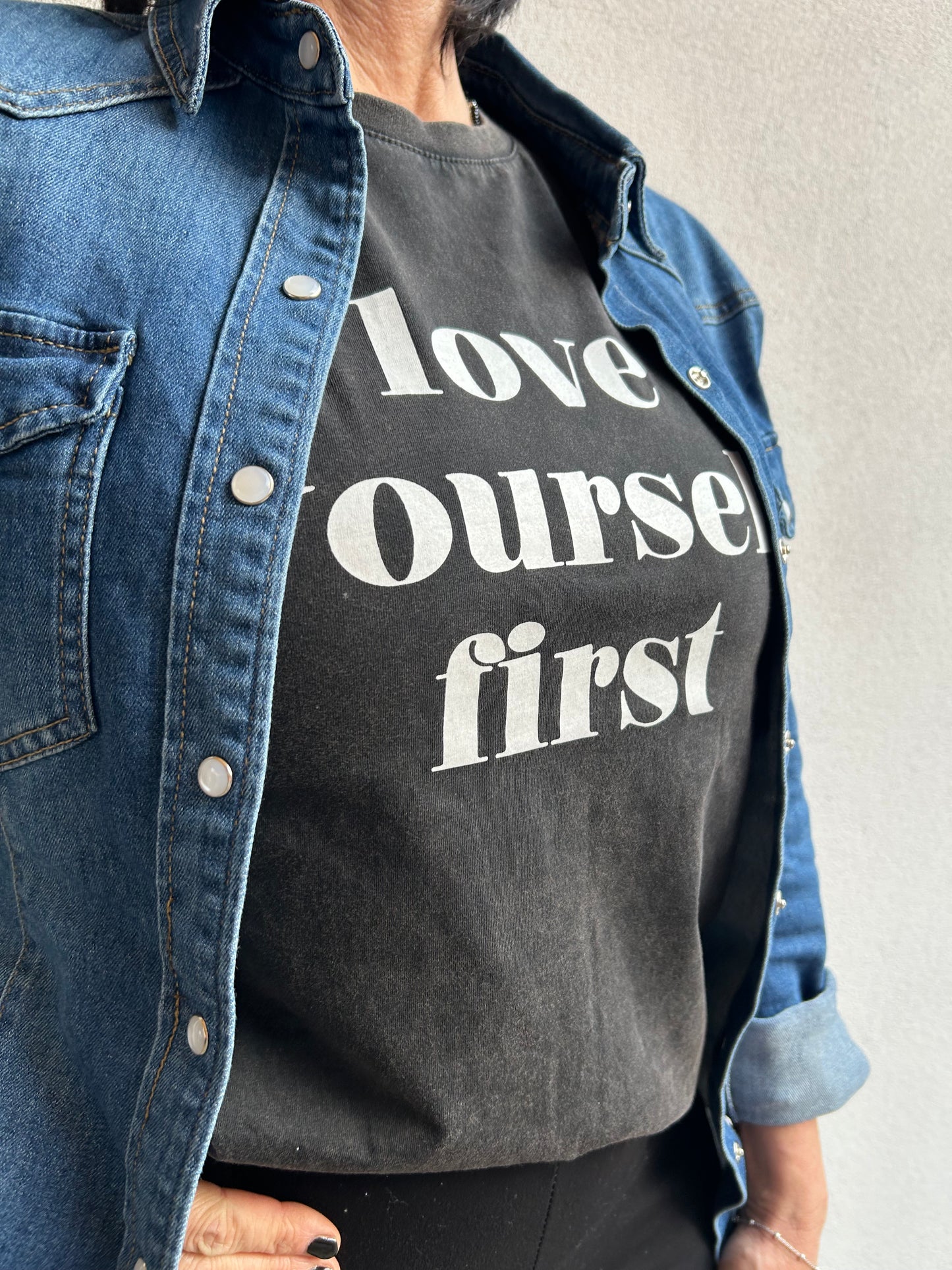 T-shirt Love Yourself