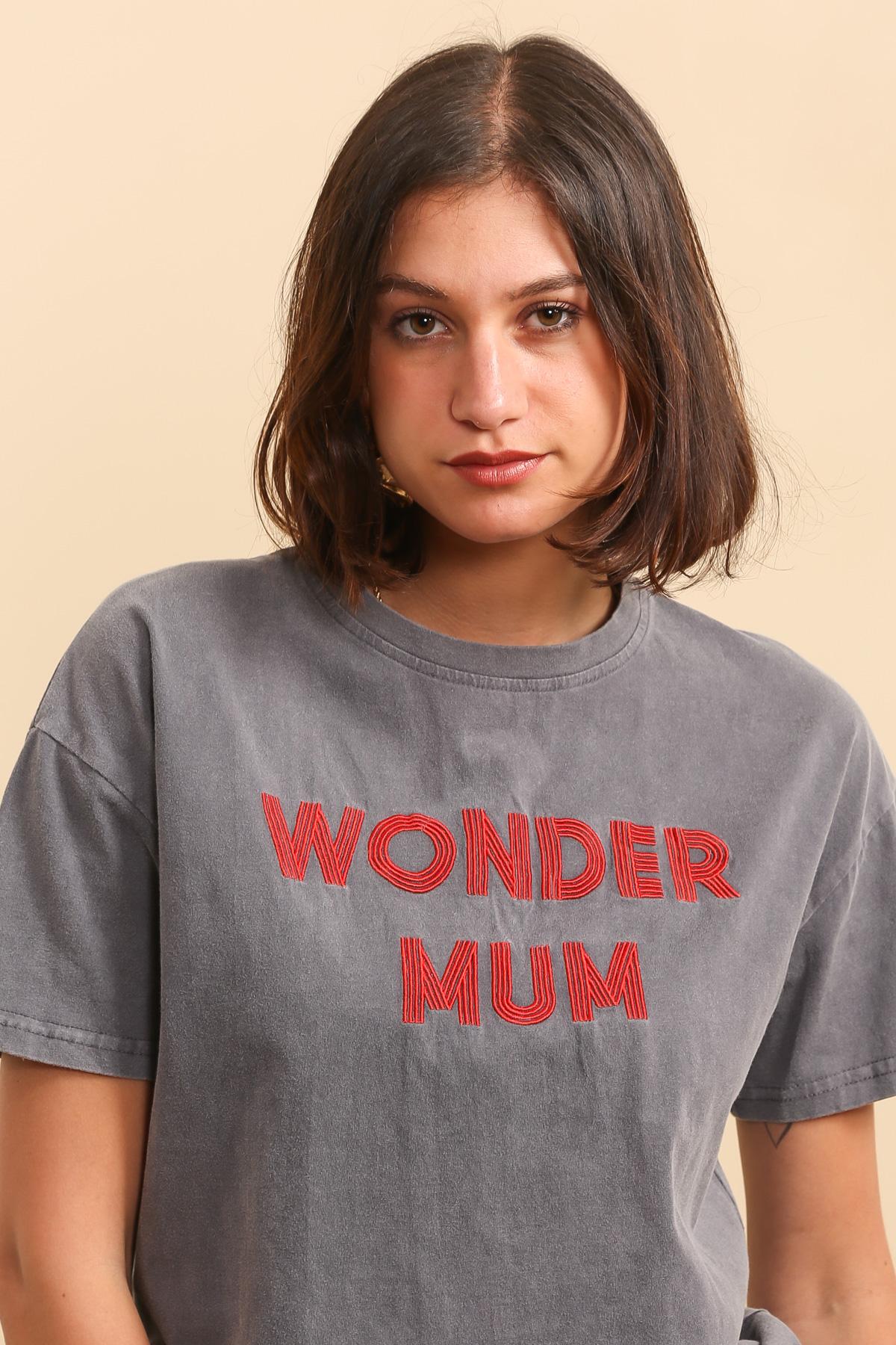 T-shirt WONDER MUM
